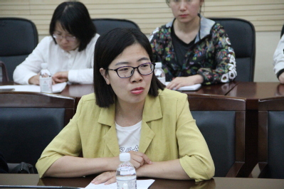 教师积极发言