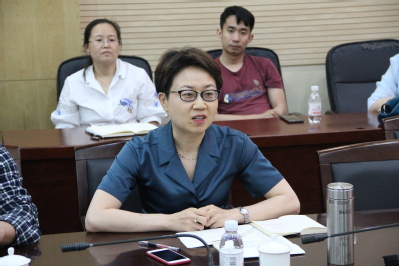 教师积极发言